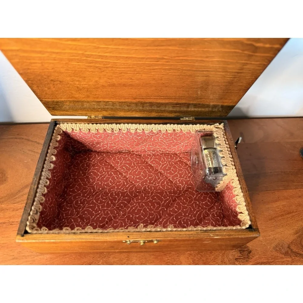 Antique Handmade Jewlery Music Box made by Doris, local artist 8x5x3.75